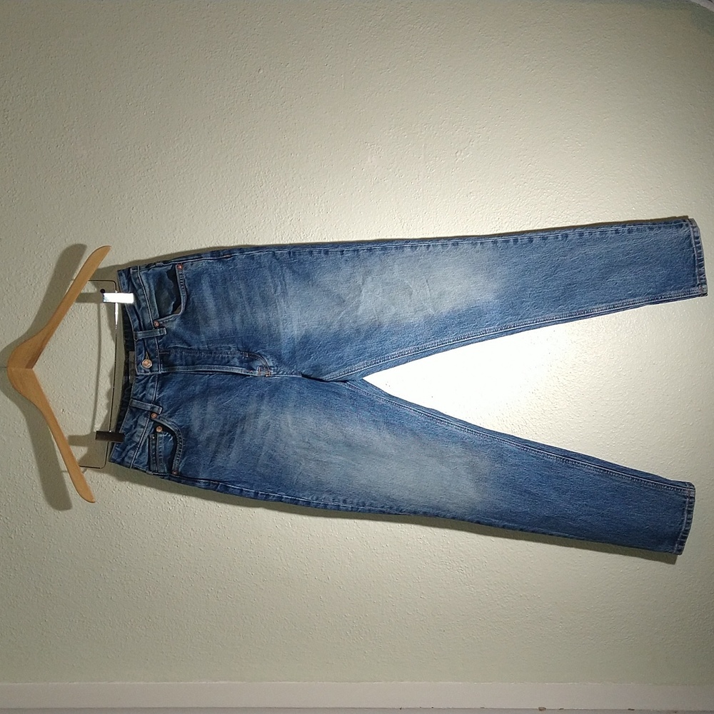 Free People We The Free Straight Leg Jeans 27 in Medium Wash